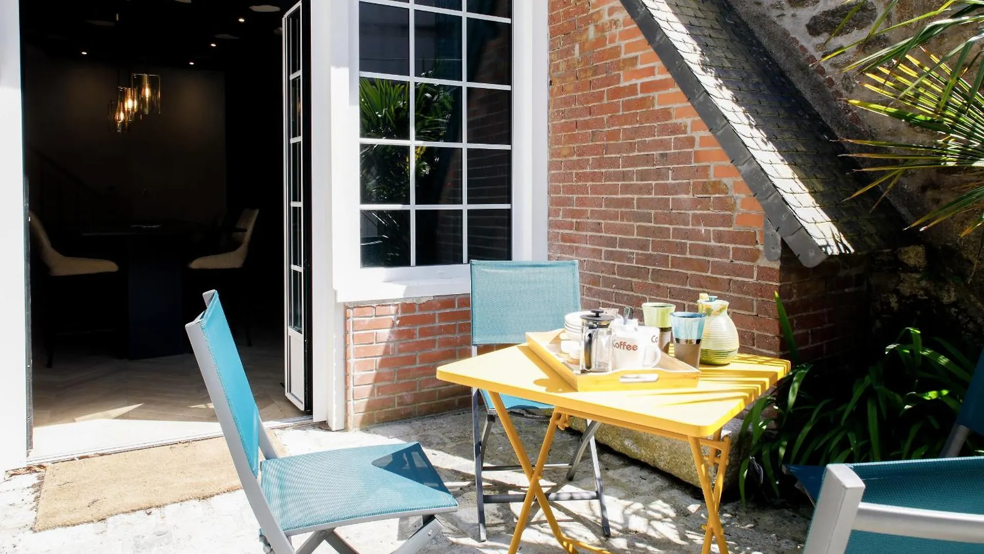 300 M De La Plage, Terrasse, Superbe Maison Pour 4 Dinard Holiday home